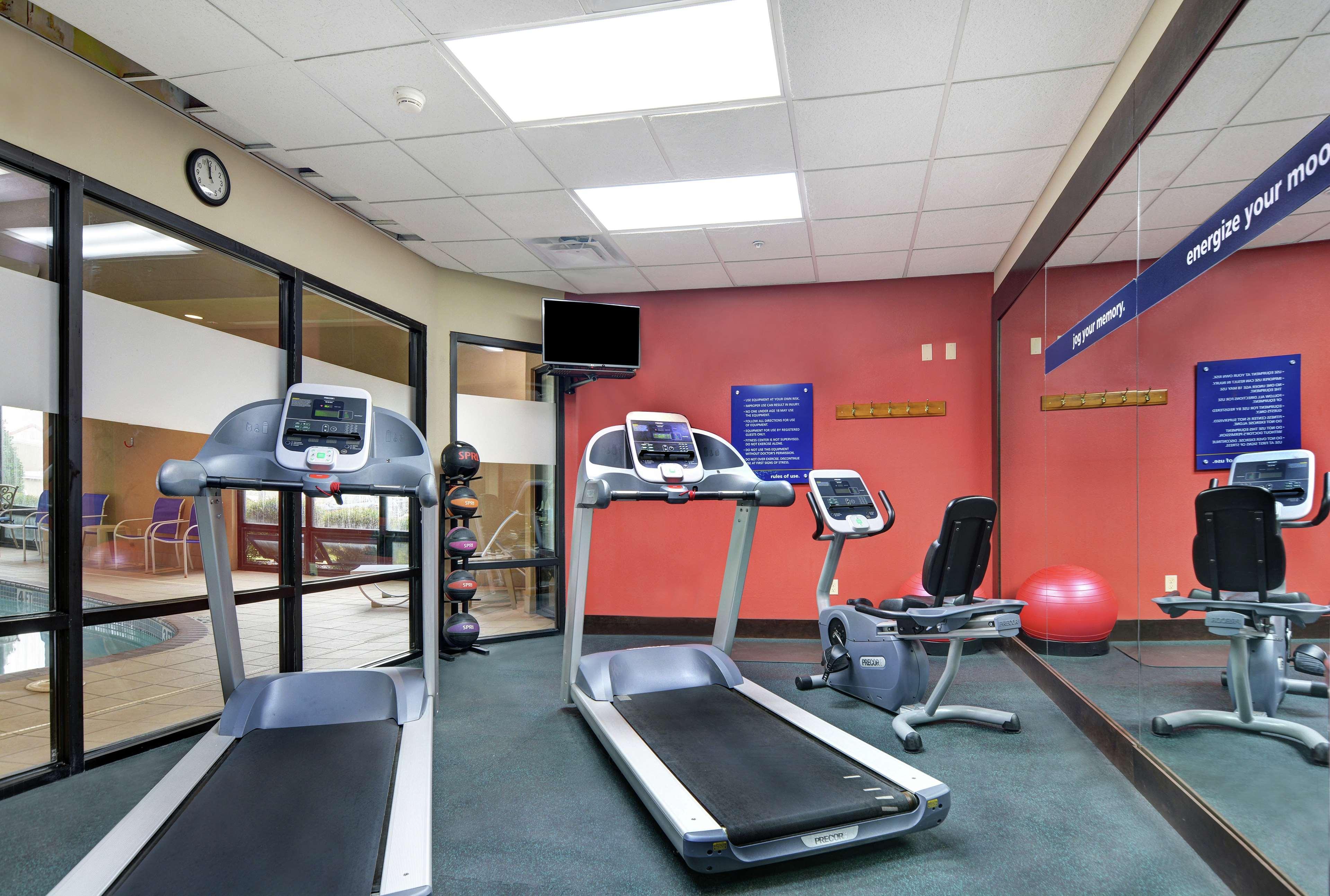 Hampton Inn Fayetteville Bagian luar foto