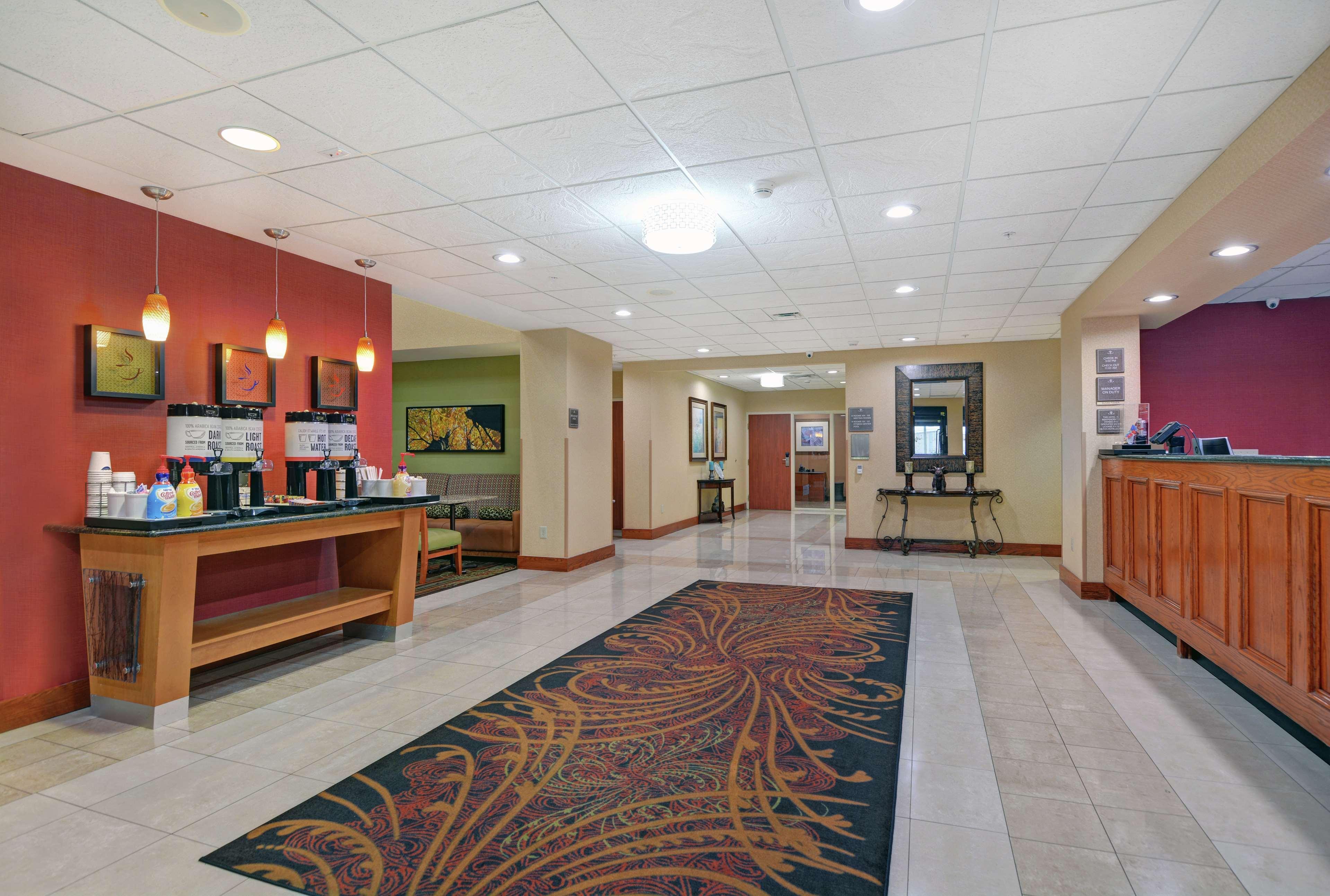 Hampton Inn Fayetteville Bagian luar foto