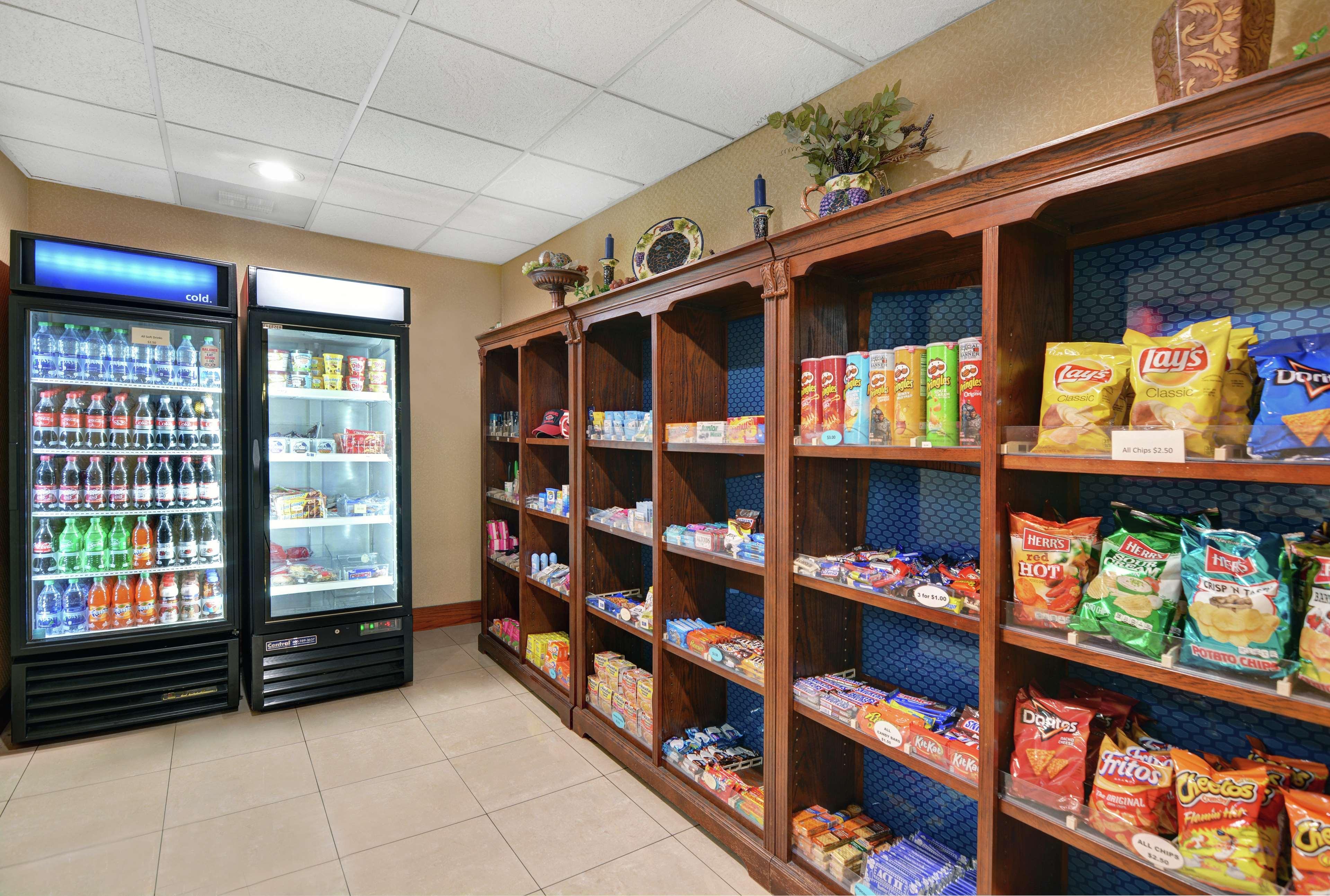 Hampton Inn Fayetteville Bagian luar foto